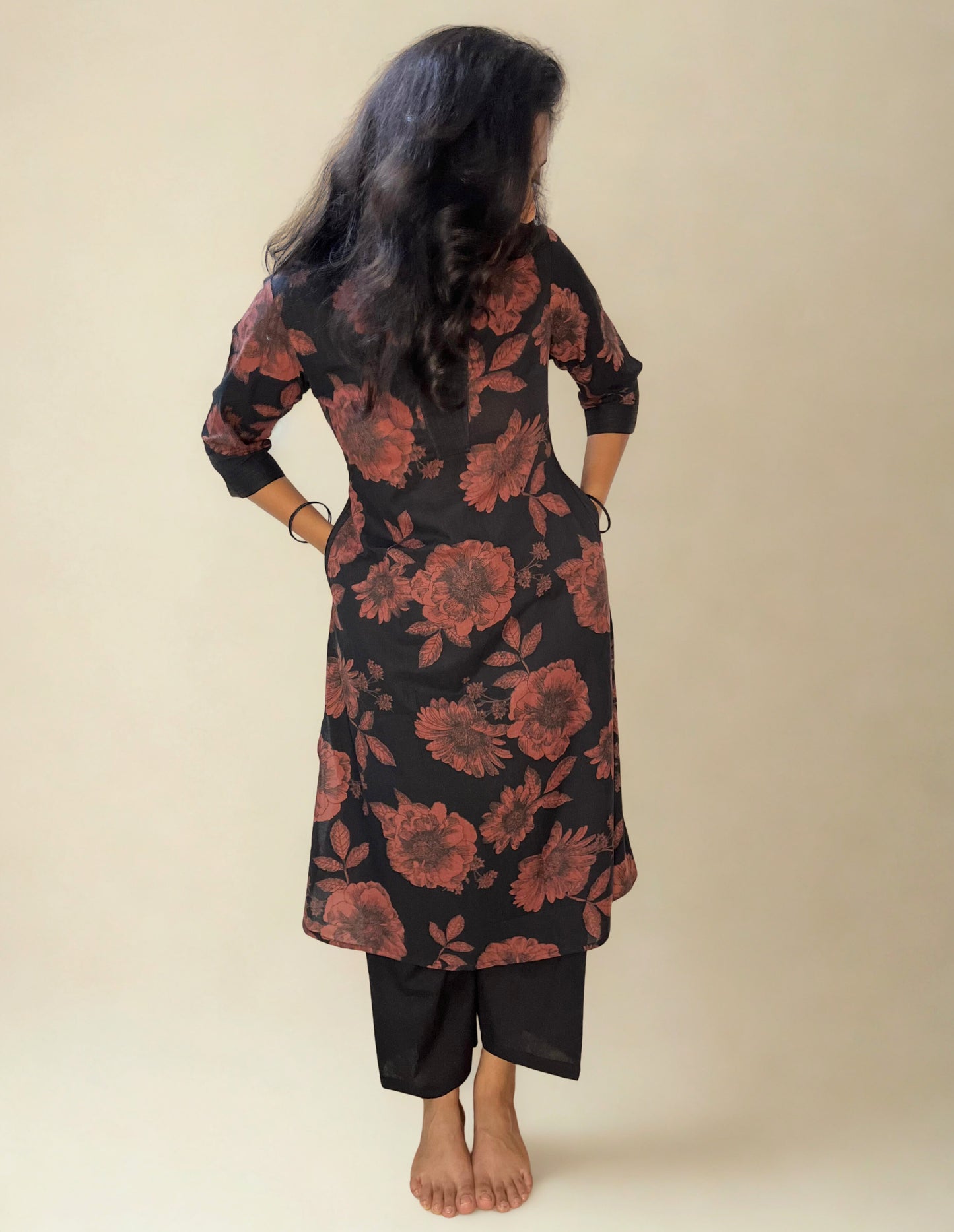 Tivah Noir Petal Cotton Kurta-Pant Set